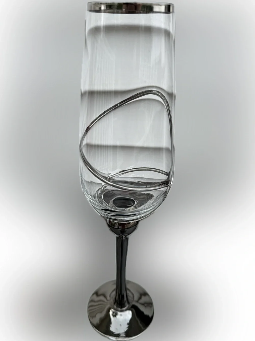 Pr. Z Gallerie 12” Champagne Flutes with Chrome/Silver Swirl Stem.